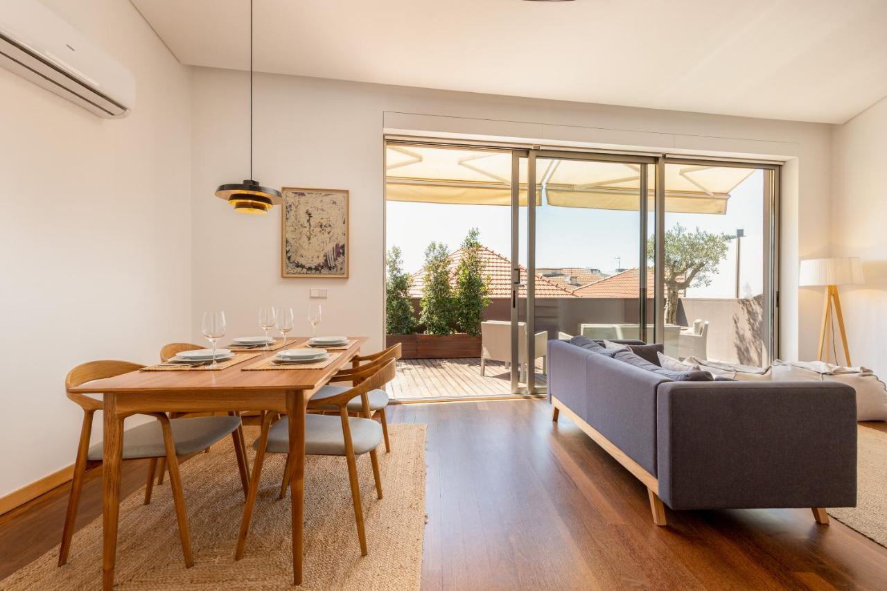 Sunny Loft In Downtown Porto With Private Parking Apartment Bagian luar foto