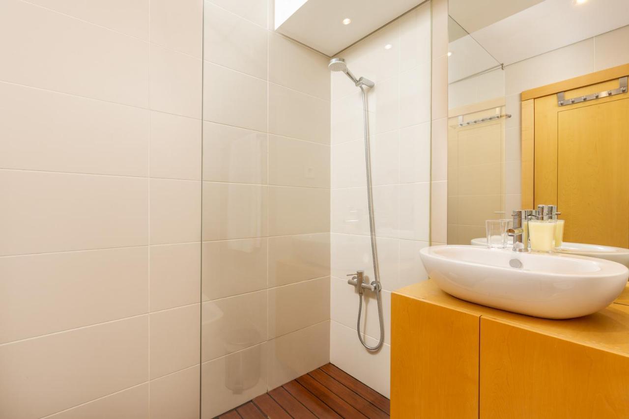 Sunny Loft In Downtown Porto With Private Parking Apartment Bagian luar foto